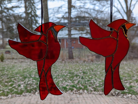 Royal Stained Glass Freeform Cardinal